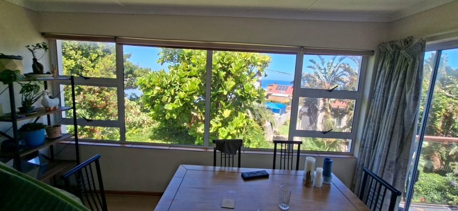 To Let 4 Bedroom Property for Rent in Kleinmond Western Cape